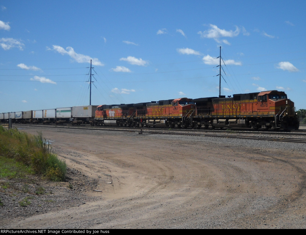 BNSF 4078 West